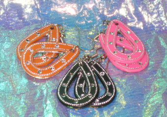 prize-retroearringssml