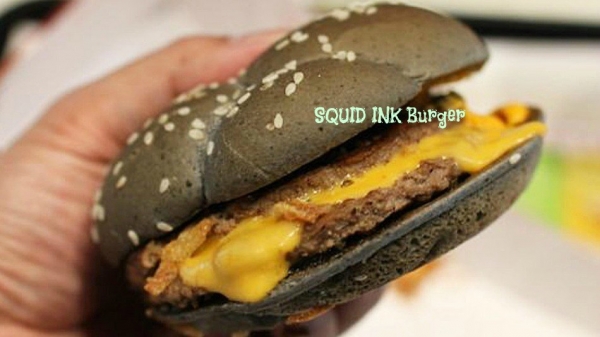 squid-ink-burger