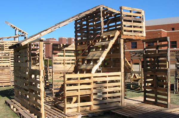 pallet-house