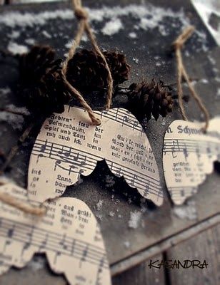 6 Christmas Decorations Made From Sheet Music – Craft Gossip